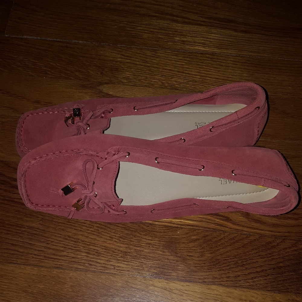 Shoes - Picture 3 of 3